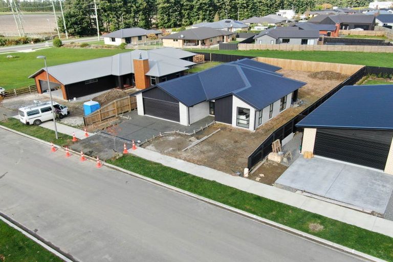 Photo of property in 5 Arrowsmith Drive, Clover Park, Auckland, 2019