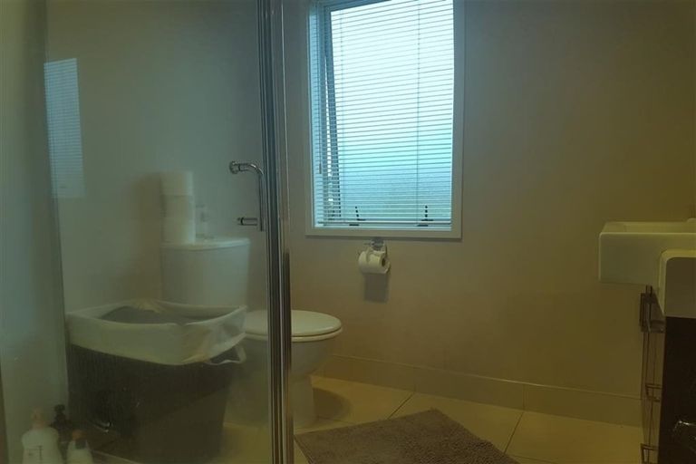 Photo of property in 33 Savona Drive, Flat Bush, Auckland, 2016