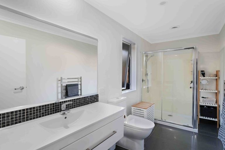 Photo of property in 35a Trigg Road, Huapai, Kumeu, 0810