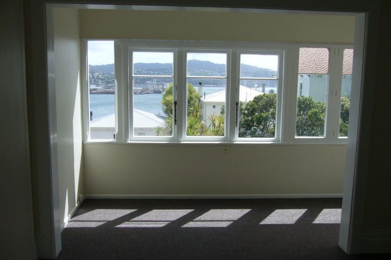 Photo of property in 6 Telford Terrace, Oriental Bay, Wellington, 6011