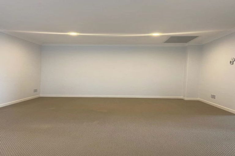 Photo of property in 67 Rosewell Crescent, Flat Bush, Auckland, 2019