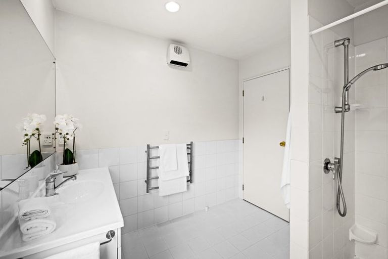 Photo of property in 13 Palmbrook Avenue, Havelock North, 4130