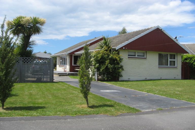 Photo of property in 24 Vardon Crescent, Shirley, Christchurch, 8061