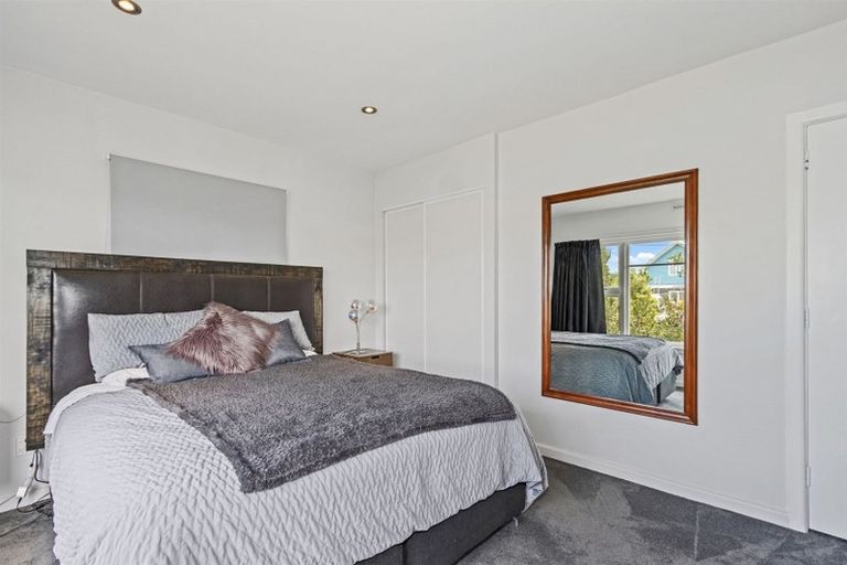Photo of property in 52 Vivian Street, Burwood, Christchurch, 8083