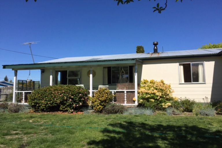 Photo of property in 4 Hallewell Road, Twizel, 7901