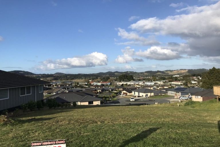 Photo of property in 70 Pebble Beach Boulevard, Te Kamo, Whangarei, 0112