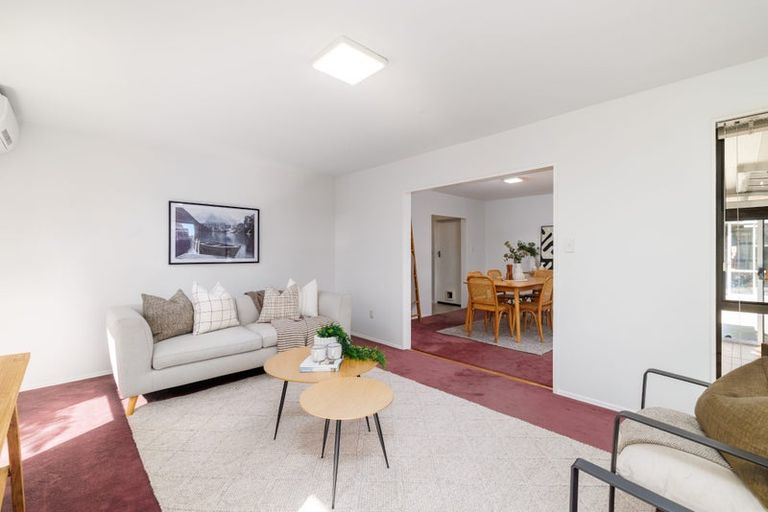 Photo of property in 2/10 Guise Lane, Hillmorton, Christchurch, 8025