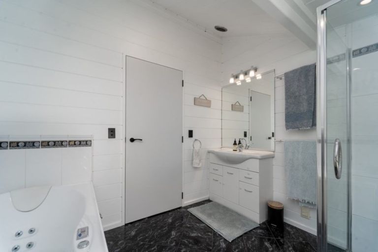 Photo of property in 34 Bidwills Cutting Road, Greytown, 5794