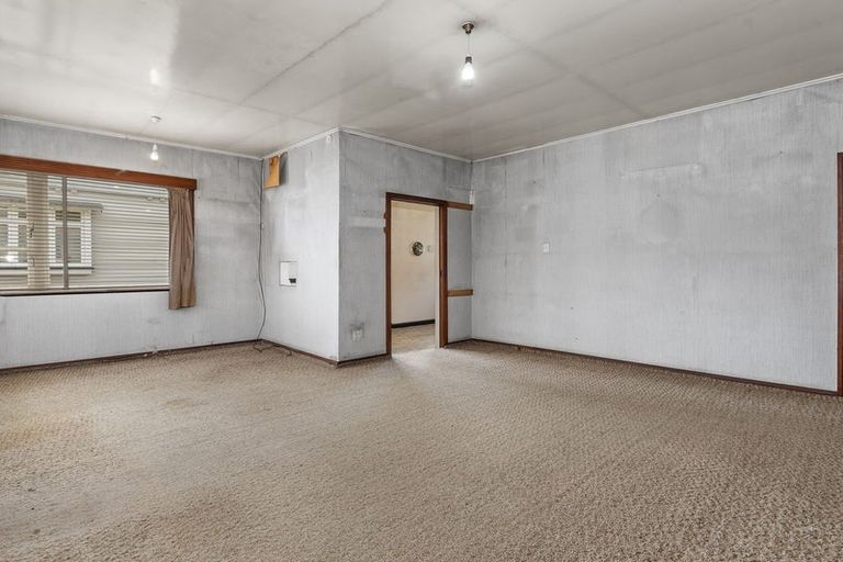 Photo of property in 54 Kamo Road, Kensington, Whangarei, 0112