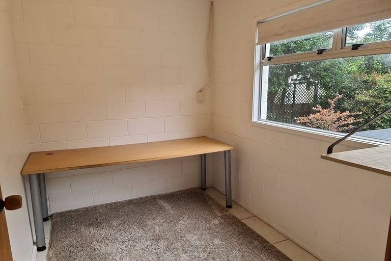 Photo of property in 84a Marine Parade, Mellons Bay, Auckland, 2014