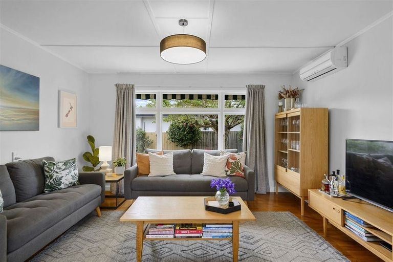 Photo of property in 85 Brookside Terrace, Bryndwr, Christchurch, 8053