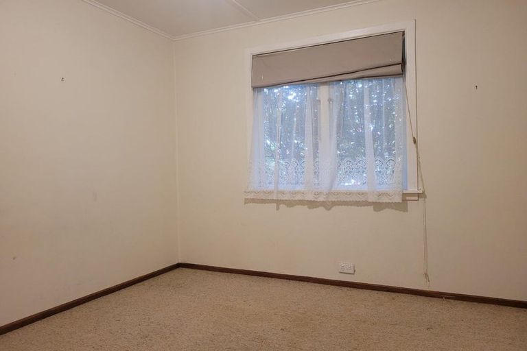 Photo of property in 38 Woodward Street East, Featherston, 5710