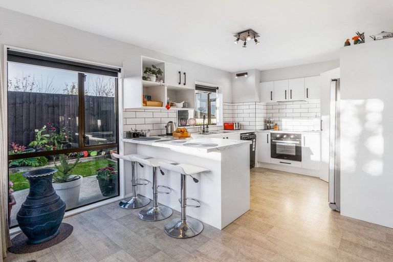 Photo of property in 1/461 Pages Road, Aranui, Christchurch, 8061