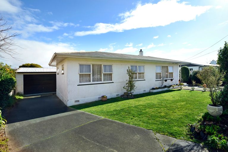 Photo of property in 4 Suter Street, Stoke, Nelson, 7011