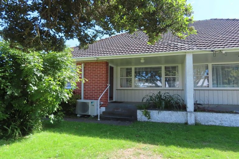 Photo of property in 25 Stamford Grove, Avalon, Lower Hutt, 5011