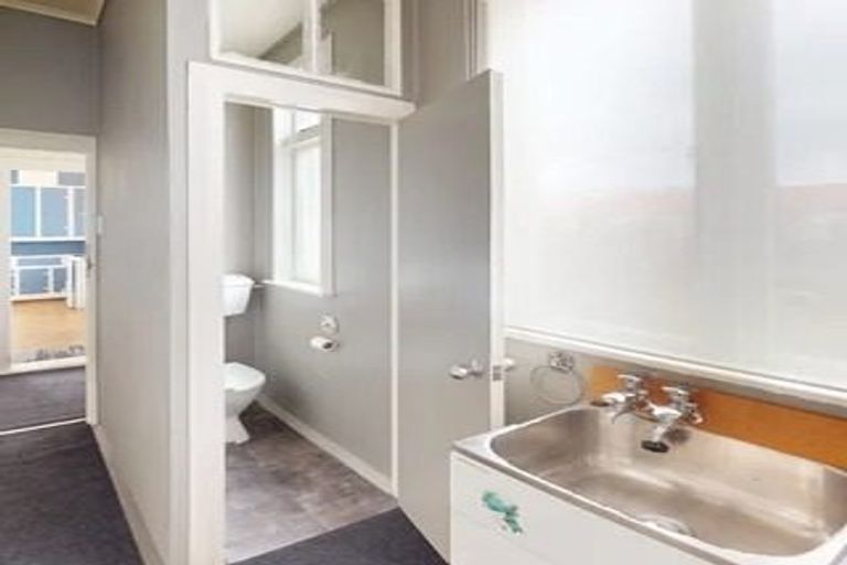 Photo of property in 5a Duigan Street, Gonville, Whanganui, 4501