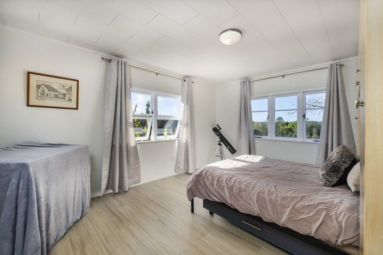 Photo of property in 43 Awatere Street, Clover Park, Auckland, 2023