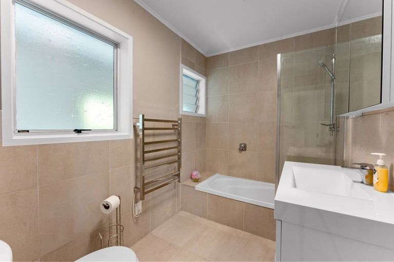 Photo of property in 5/13 Richards Avenue, Forrest Hill, Auckland, 0620