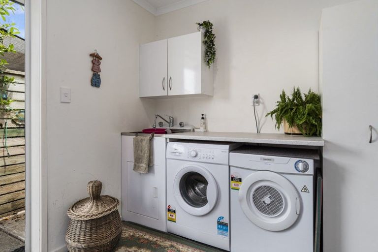 Photo of property in 6 Capstan Close, Pyes Pa, Tauranga, 3112