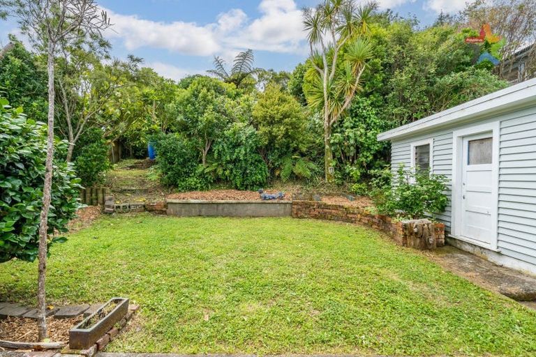 Photo of property in 12 Titiro Moana Road, Korokoro, Lower Hutt, 5012