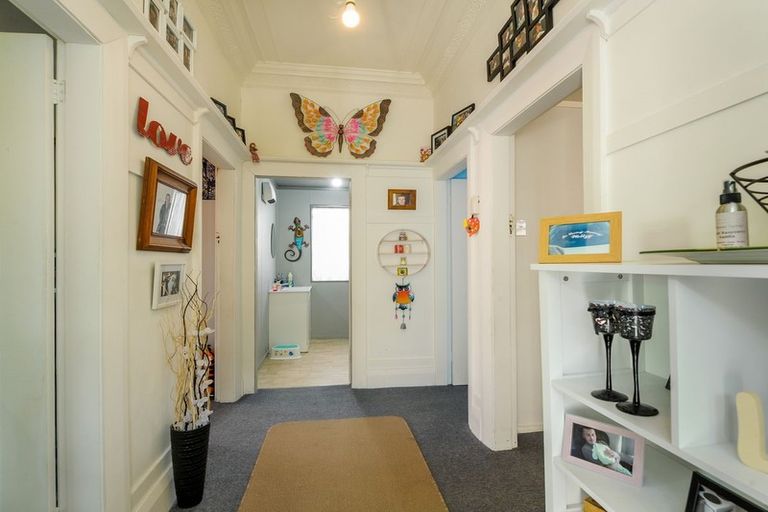 Photo of property in 206 Oxford Street, South Dunedin, Dunedin, 9012