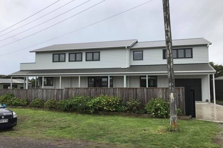 Photo of property in 21 Gawler Street, Te Horo Beach, Otaki, 5581
