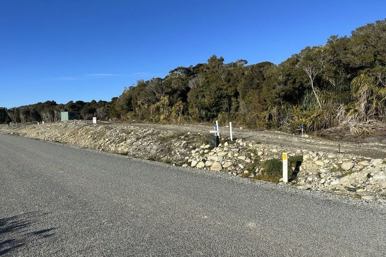 Photo of property in 37 Takutai Terrace, Ruatapu, 7883