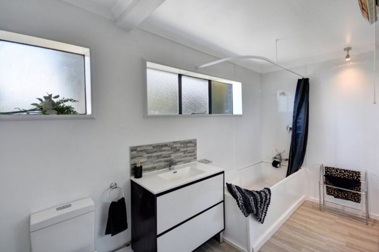 Photo of property in 59 Manapouri Street, Ravensbourne, Dunedin, 9022