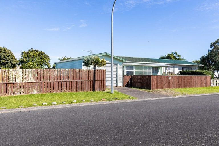 Photo of property in 69b Hume Street, Waitara, 4320