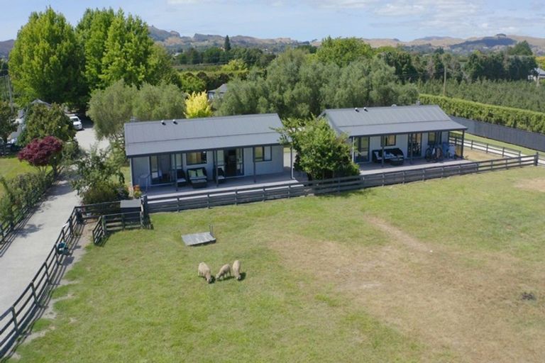 Photo of property in 14 Saint Andrews Road, Havelock North, 4130