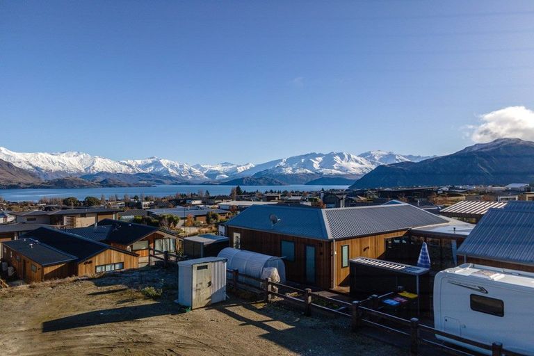 Photo of property in 16 Platinum Ridge, Wanaka, 9305