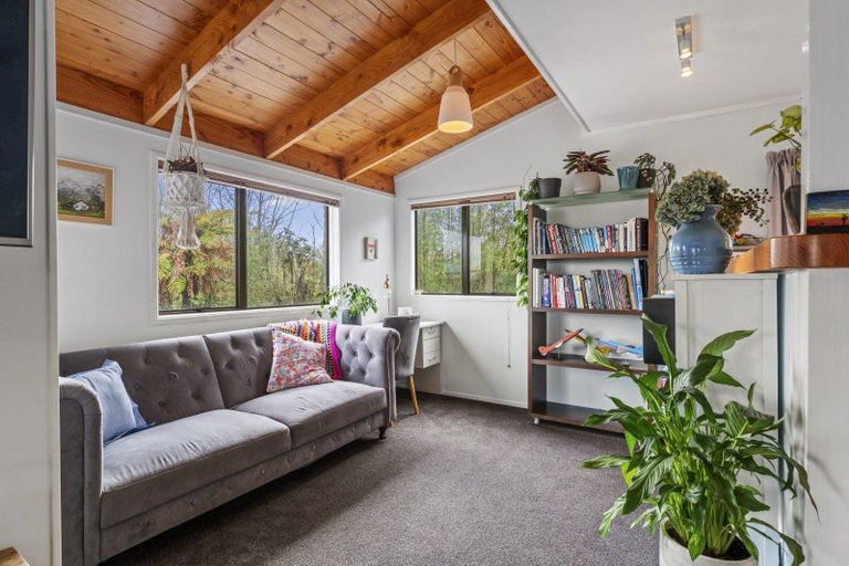 Photo of property in 10 Angela Place, Kinloch, Taupo, 3377
