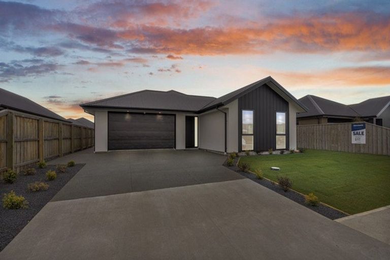 Photo of property in 5 Stackwood Avenue, Woodend, 7610