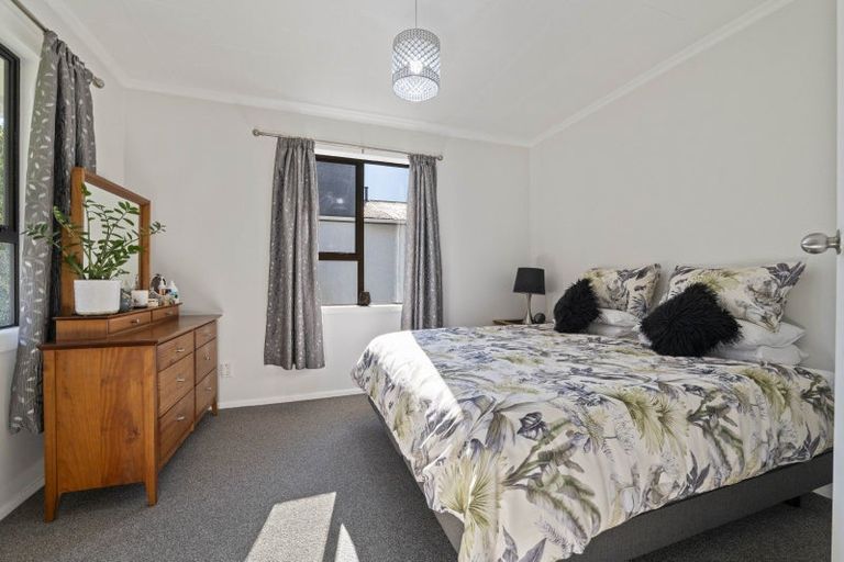 Photo of property in 92 Hamlet Street, Stratford, 4332