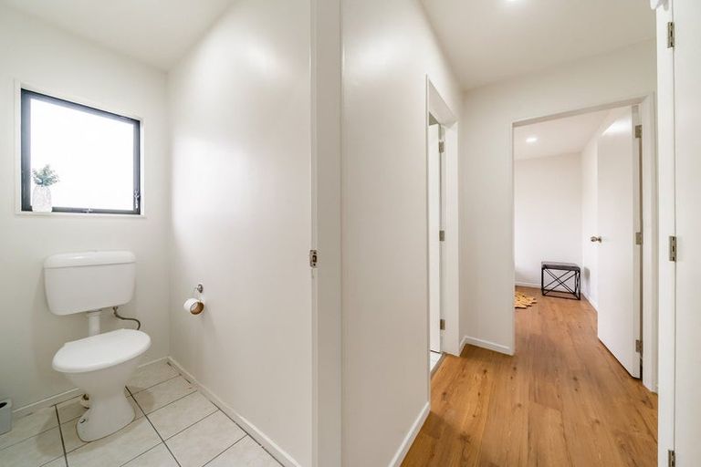 Photo of property in 288 Grounsell Crescent, Belmont, Lower Hutt, 5010