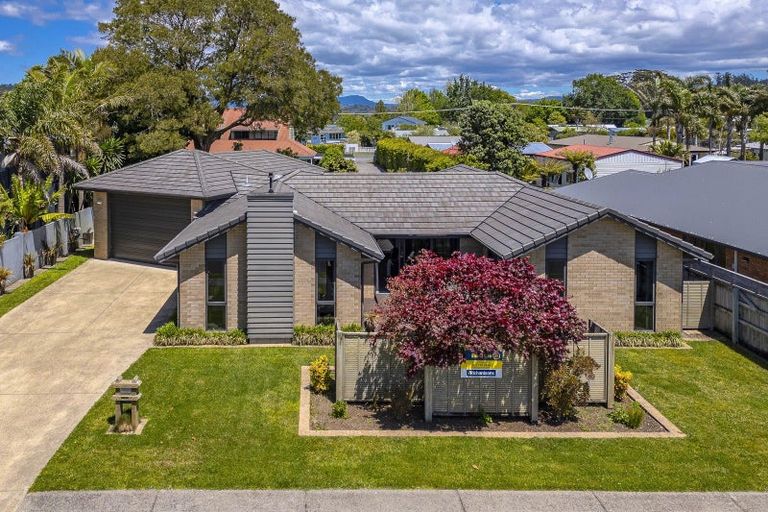 Photo of property in 20 Heritage Close, Whitianga, 3510