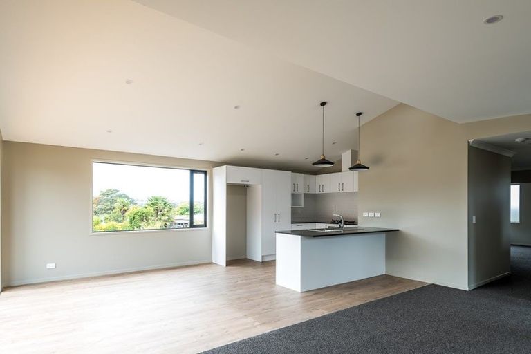 Photo of property in 17 Akehurst Avenue, New Lynn, Auckland, 0600
