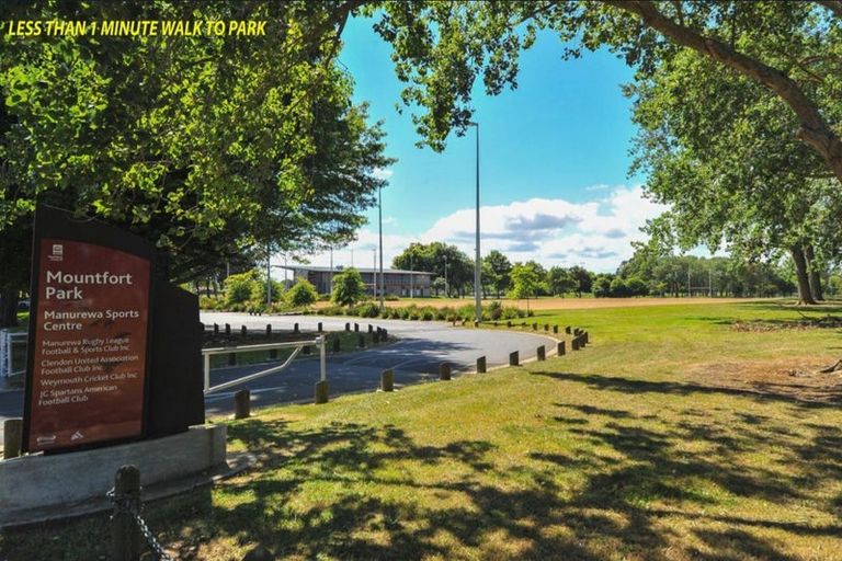 Photo of property in 6 Minton Place, Manurewa, Auckland, 2102