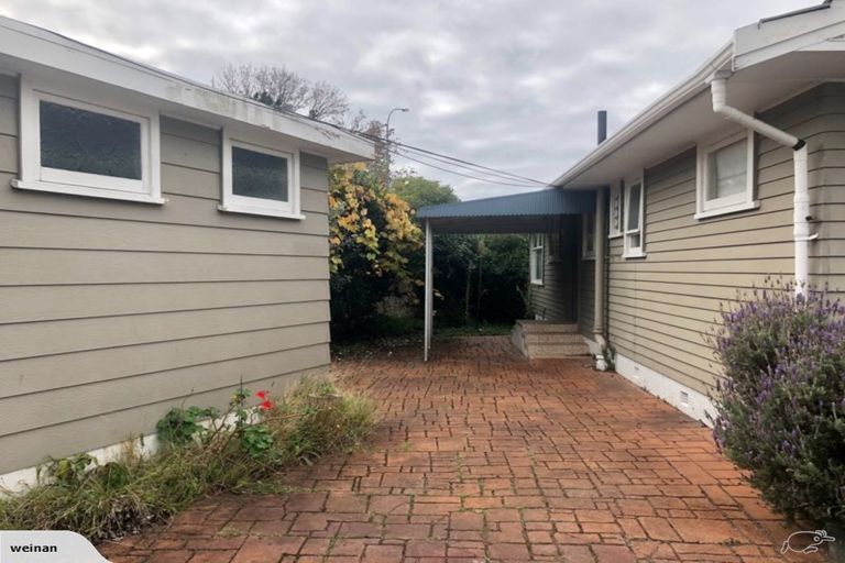 Photo of property in 34 Lincoln Road, Henderson, Auckland, 0610