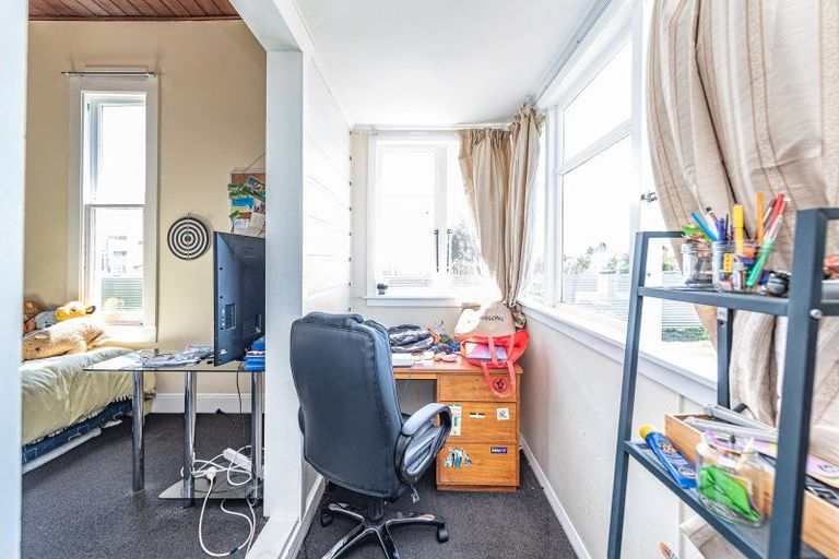 Photo of property in 11 Kelvin Street, Aramoho, Wanganui, 4500