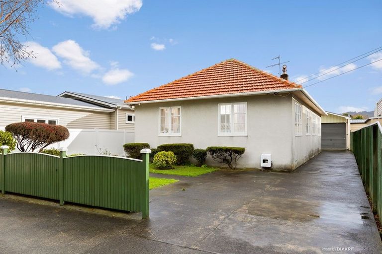 Photo of property in 25a Bauchop Road, Waterloo, Lower Hutt, 5011