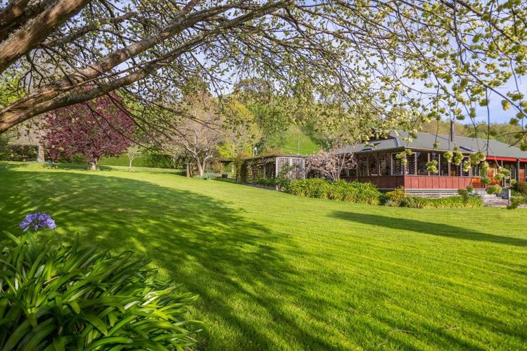 Photo of property in 620 Te Whiti Road, Te Whiti, Masterton, 5884