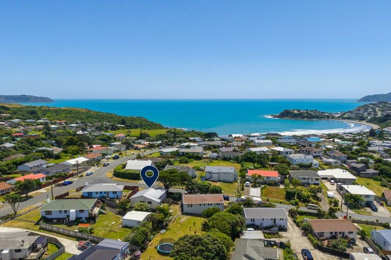 Photo of property in 25 Tuki Street, Titahi Bay, Porirua, 5022
