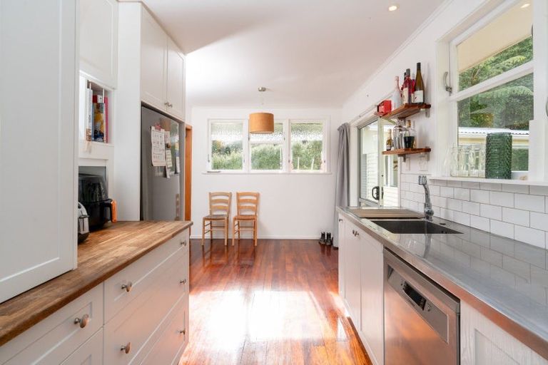 Photo of property in 12 Tobruk Street, Karori, Wellington, 6012