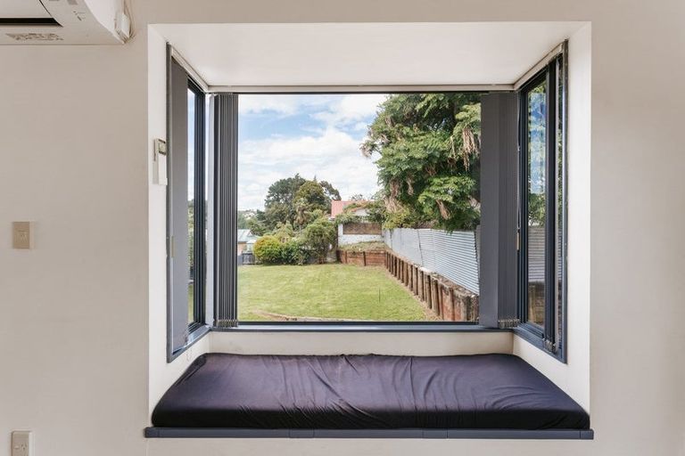 Photo of property in 114a Ohauiti Road, Hairini, Tauranga, 3112