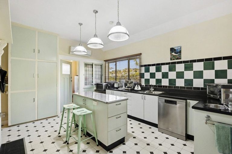 Photo of property in 217 Musselburgh Rise, Andersons Bay, Dunedin, 9013