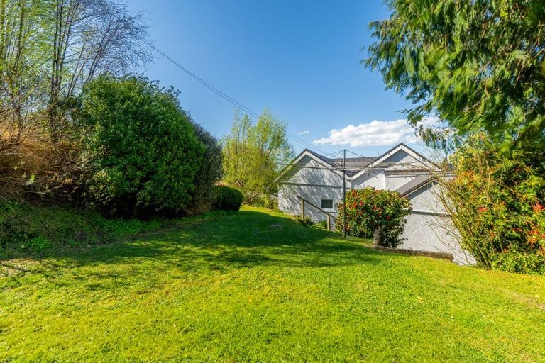 Photo of property in 16a-b Johnston Street, Gore, 9710