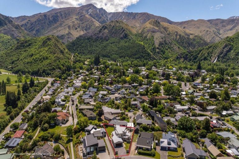 Photo of property in 17 Fox's Terrace, Arrowtown, 9302