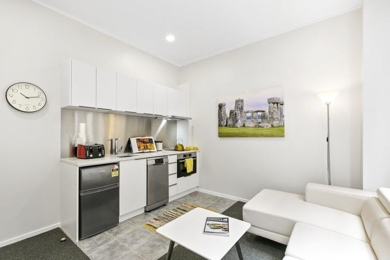 Photo of property in Edward Street Apartments, 18/3 Edward Street, Te Aro, Wellington, 6011
