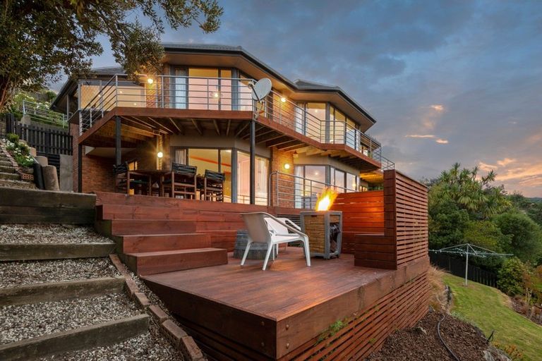 Photo of property in 12 Lucknow Place, Cashmere, Christchurch, 8022